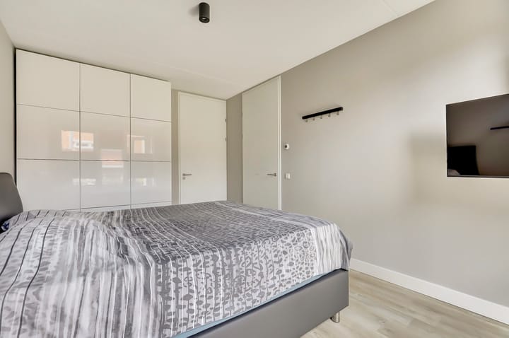 Foto 12 van Kerkplein 15