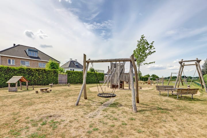 Foto 31 van Kerkplein 15