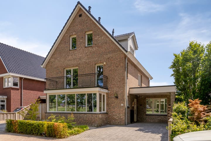 Foto 4 van Bijenkorf 54