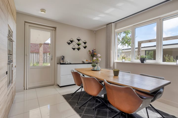 Foto 22 van Bijenkorf 54