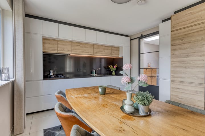 Foto 27 van Bijenkorf 54