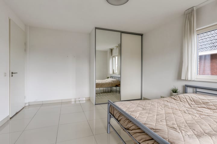 Foto 49 van Bijenkorf 54