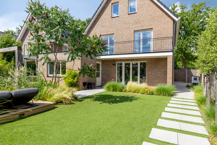 Foto 71 van Bijenkorf 54