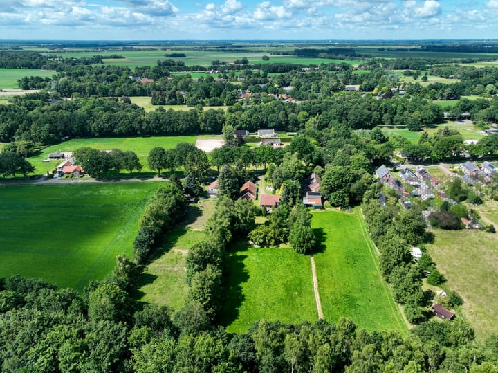 Foto 9 van Lutjeloosterweg 28