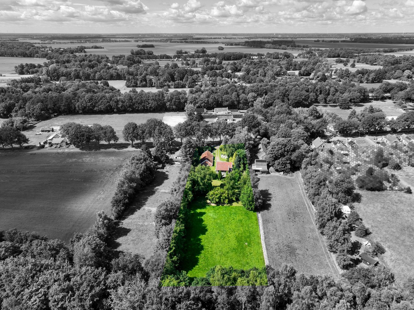 Foto 10 van Lutjeloosterweg 28