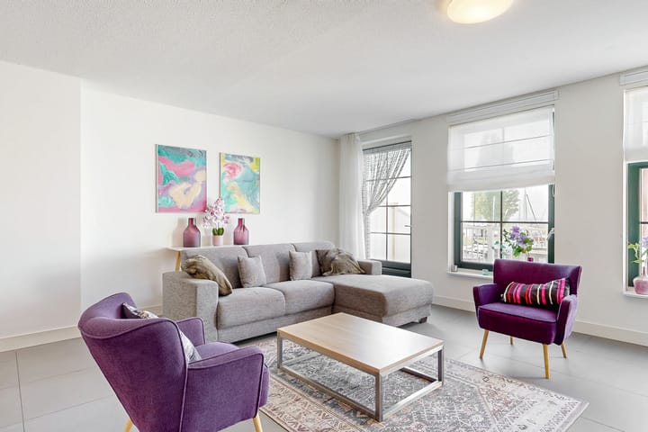 Photo 9 of Zeedijk 2-210