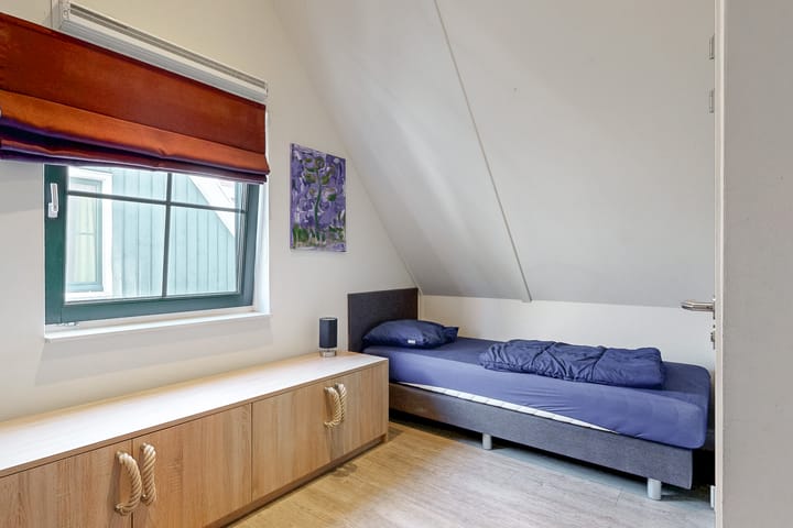 Photo 13 of Zeedijk 2-210