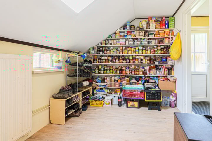 Foto 30 van Lutjeloosterweg 28