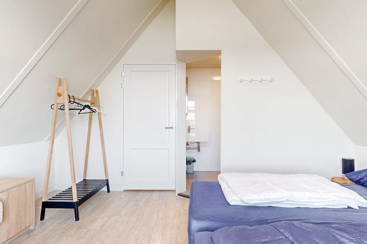 Photo 19 of Zeedijk 2-210