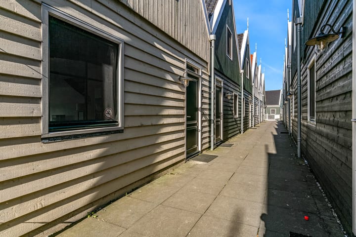 Photo 28 of Zeedijk 2-210