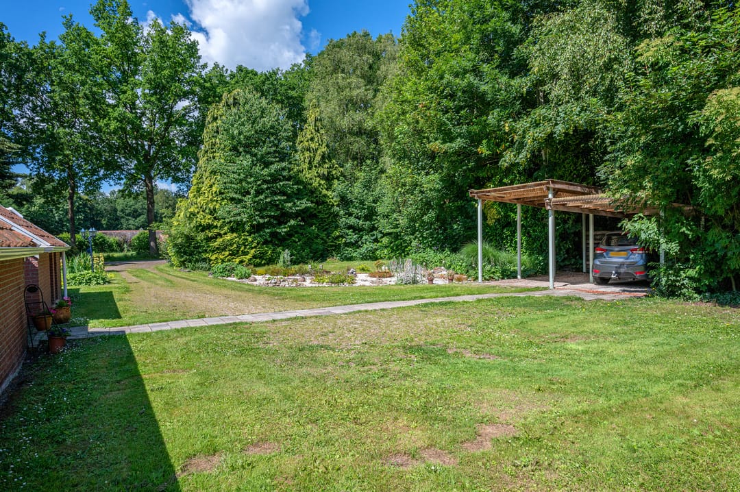 Foto 47 van Lutjeloosterweg 28