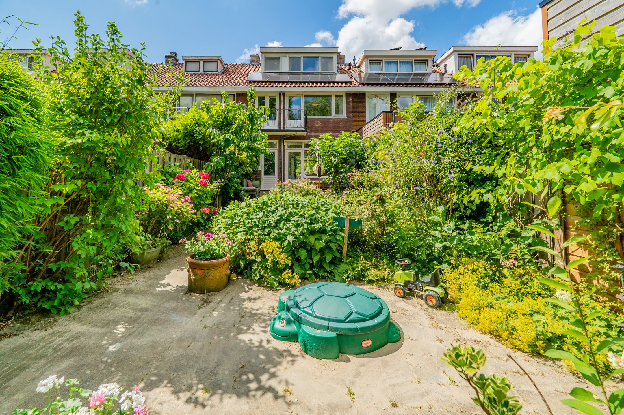 Foto 18 van Rijksstraatweg 187