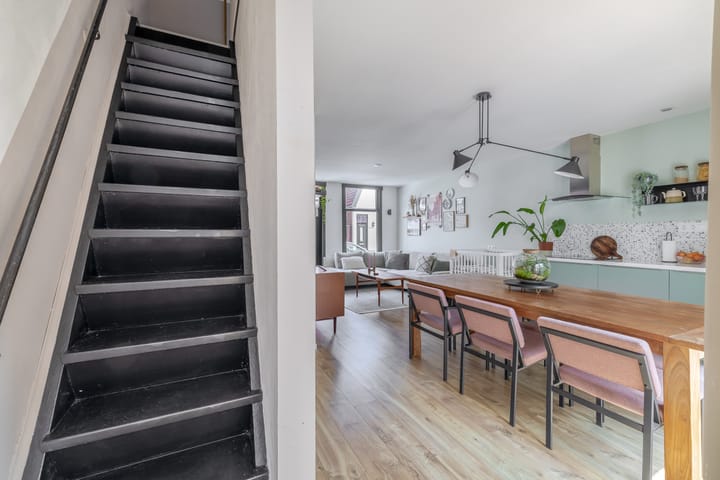 Photo 22 of Prins Hendrikstraat 24