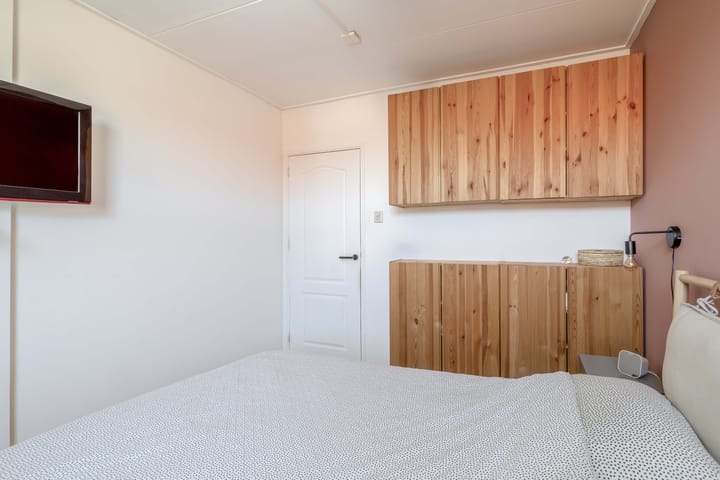 Photo 26 of Prins Hendrikstraat 24