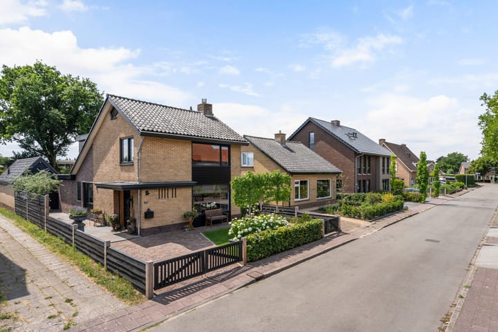 Foto 1 van Struikakkers 13