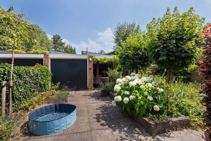 Photo 31 of Jachtlaan 107