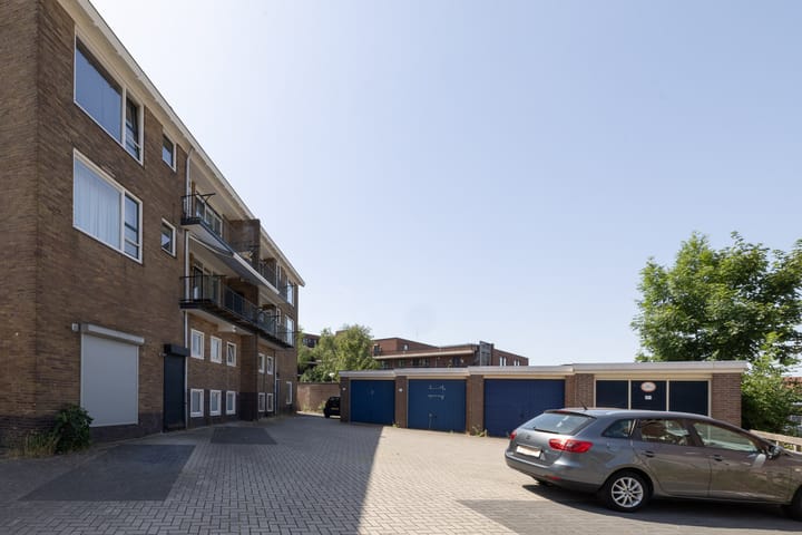 Foto 18 van Jan Tooropstraat 7