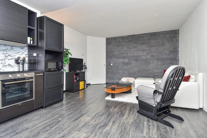 Foto 14 van Gerrit van der Veenlaan 240