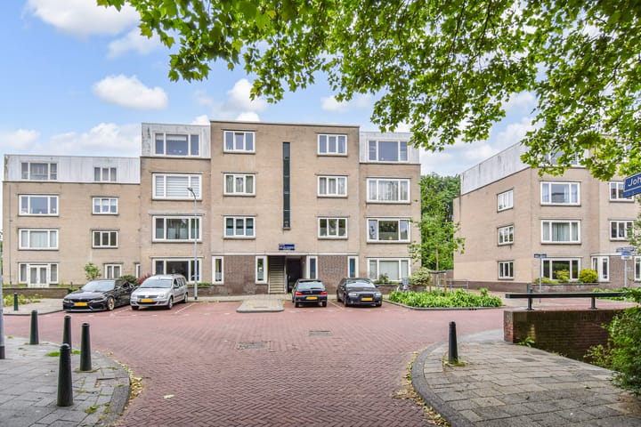 Foto 38 van Gerrit van der Veenlaan 240