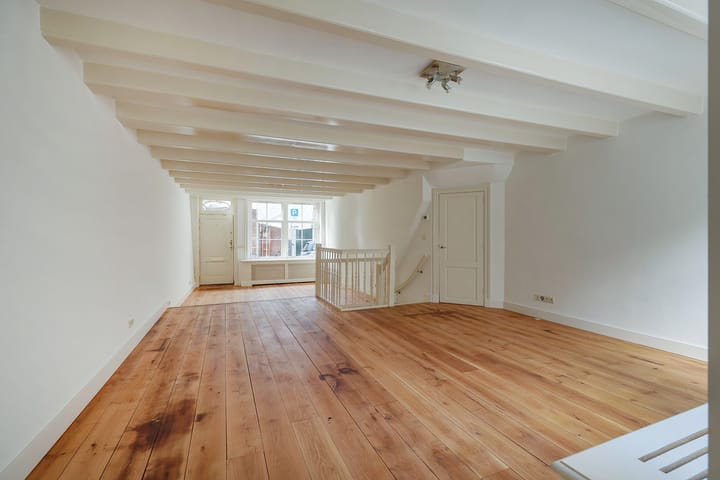 Foto 9 van Nieuwe Leliestraat 8-H