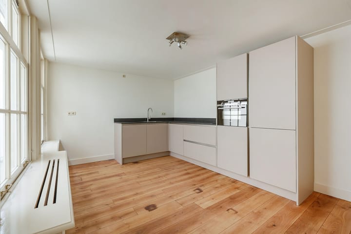 Foto 15 van Nieuwe Leliestraat 8-H