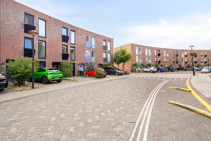 Foto 35 van Regenboog 88