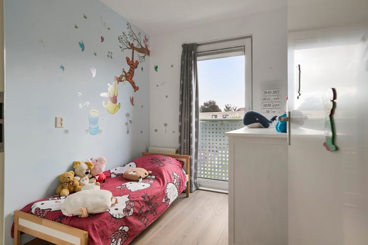 Foto 15 van Regenboog 88