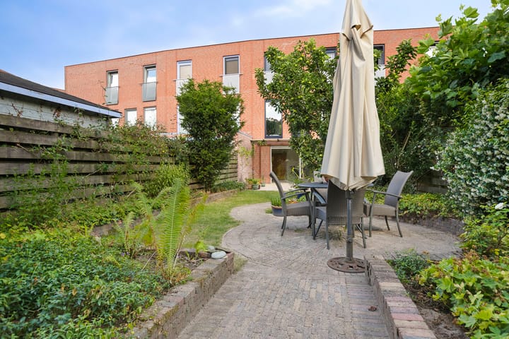 Foto 29 van Regenboog 88