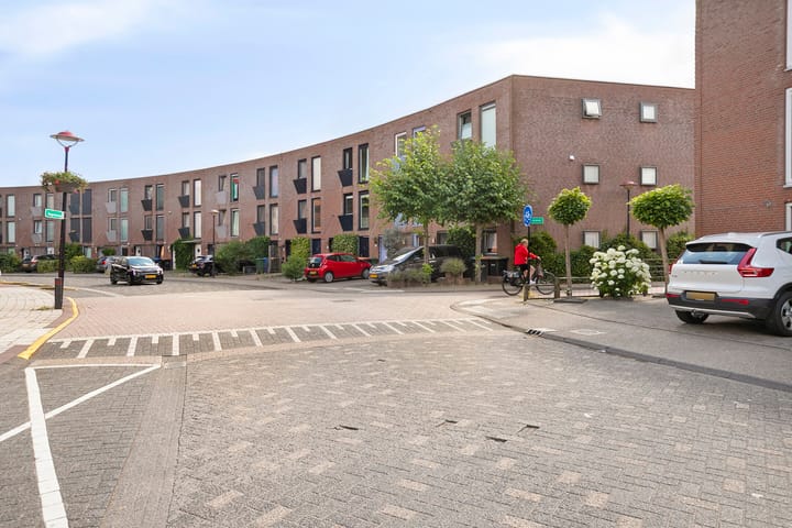 Foto 36 van Regenboog 88