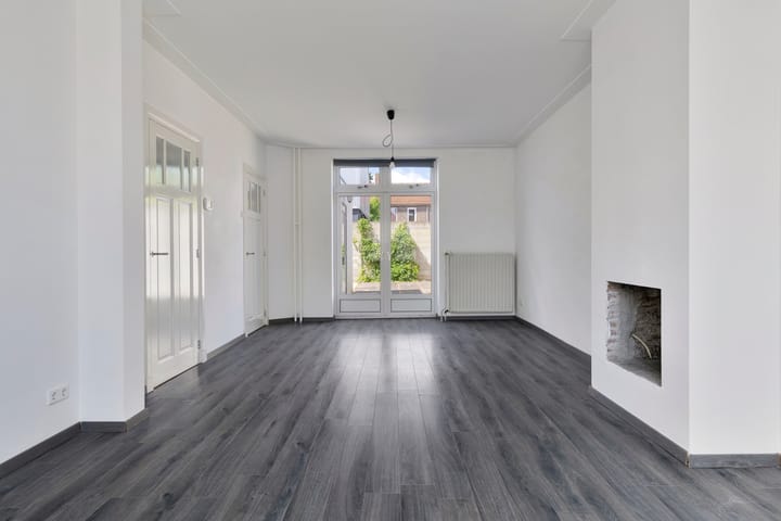 Foto 10 van Ringbaan-Oost 373