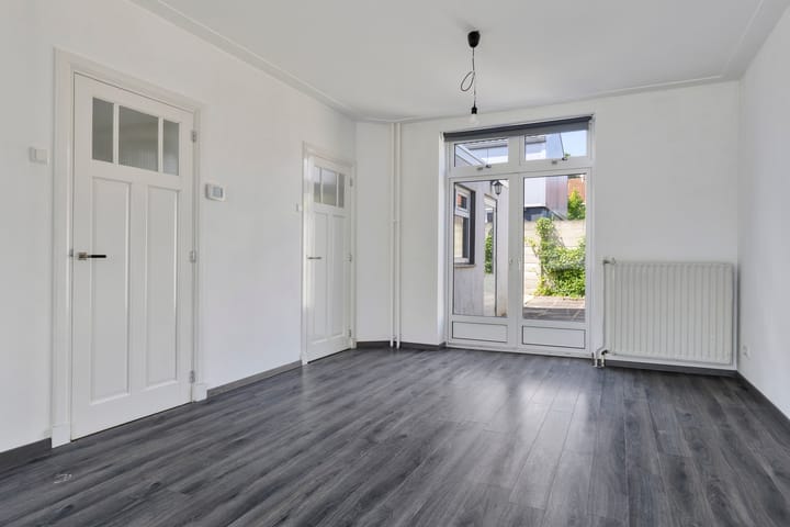 Foto 11 van Ringbaan-Oost 373