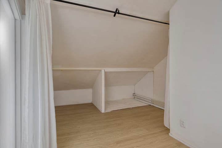 Foto 30 van Ringbaan-Oost 373