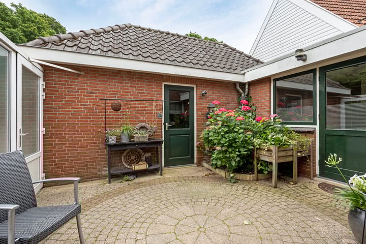 Photo 35 of Kloosterstraat 2