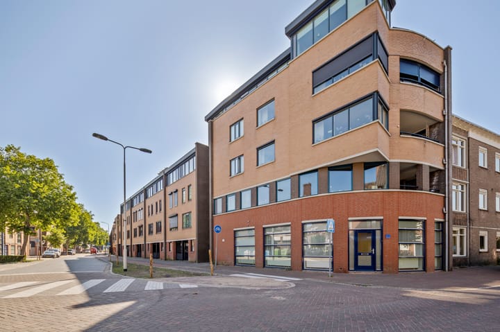 Foto 24 van Dunantstraat 2