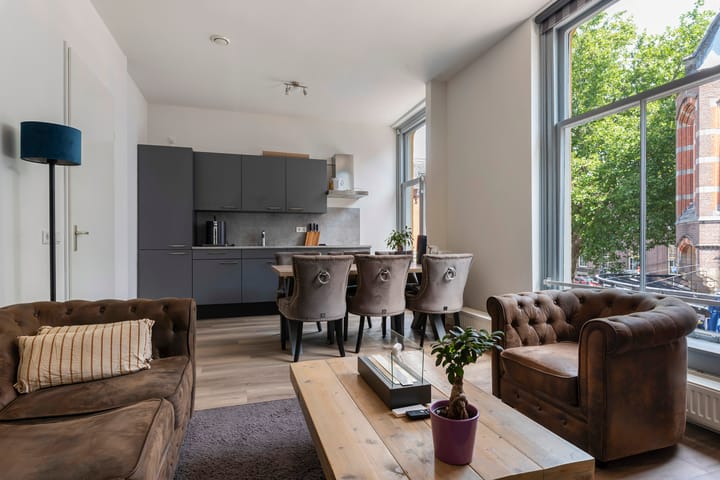 Deventerstraat 16, Apeldoorn