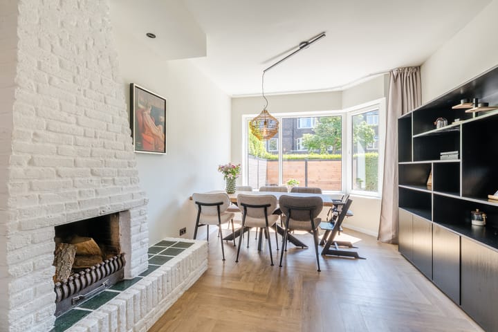 Foto 12 van E. Thomassen à Thuessinklaan 32