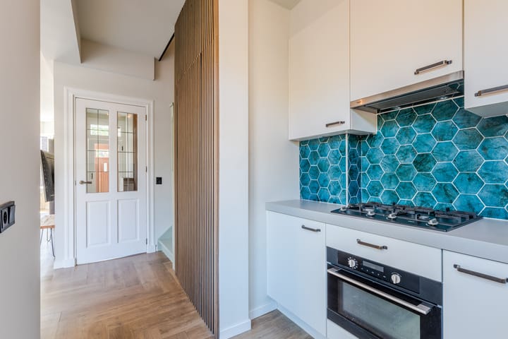 Foto 21 van E. Thomassen à Thuessinklaan 32