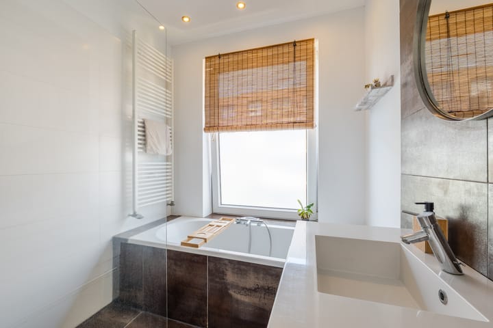 Foto 23 van E. Thomassen à Thuessinklaan 32