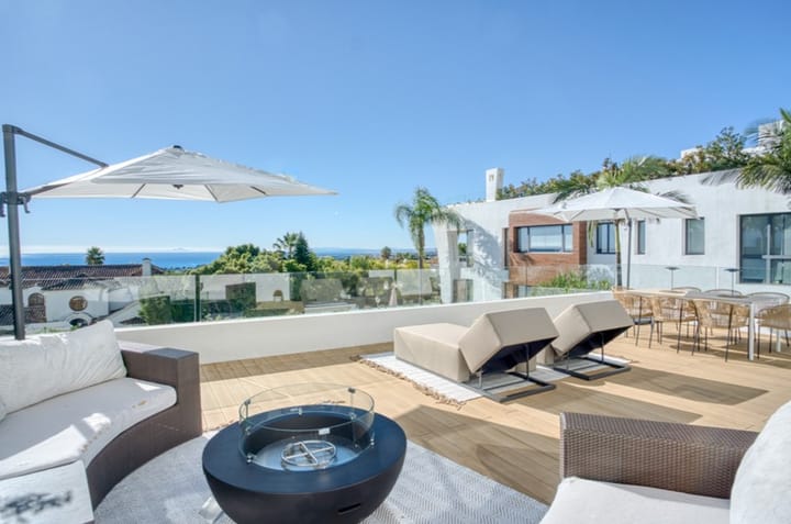 Foto 3 van Calle Campanillas 11