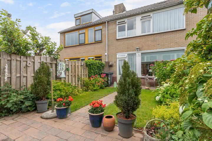 Foto 27 van Iepenlaan 48