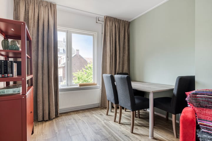 Foto 10 van Maximiliaanstraat 23-B