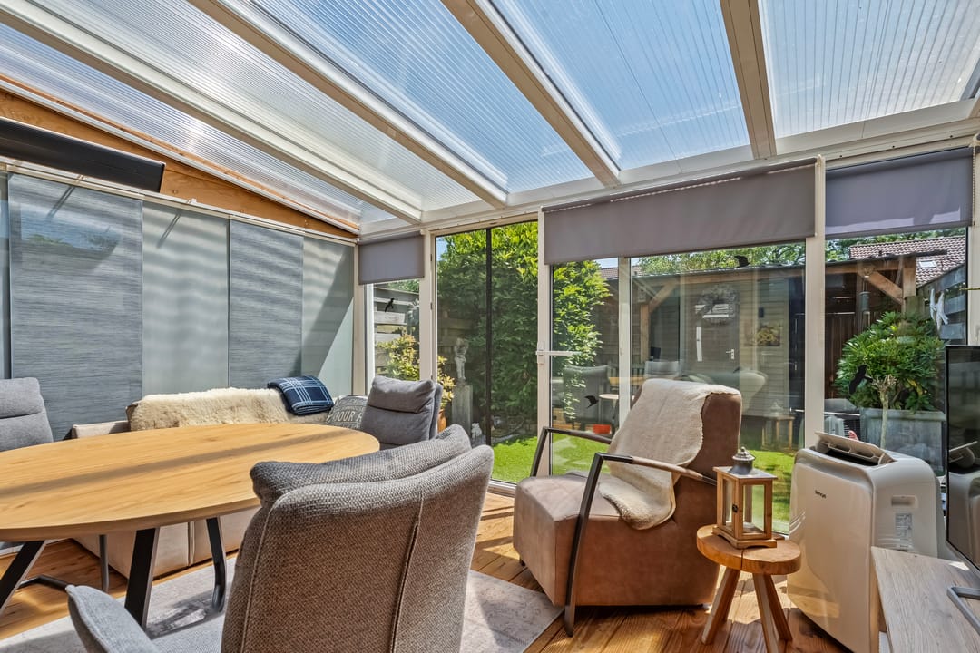 Foto 28 van Kluft 46