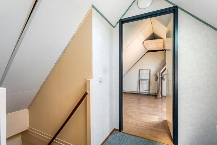 Foto 22 van Kluft 46