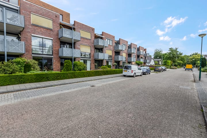 Foto 24 van Blauwgras 1-05