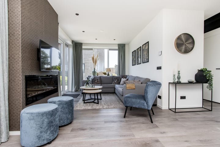 Foto 12 van Piekenwaardweg 10-A124