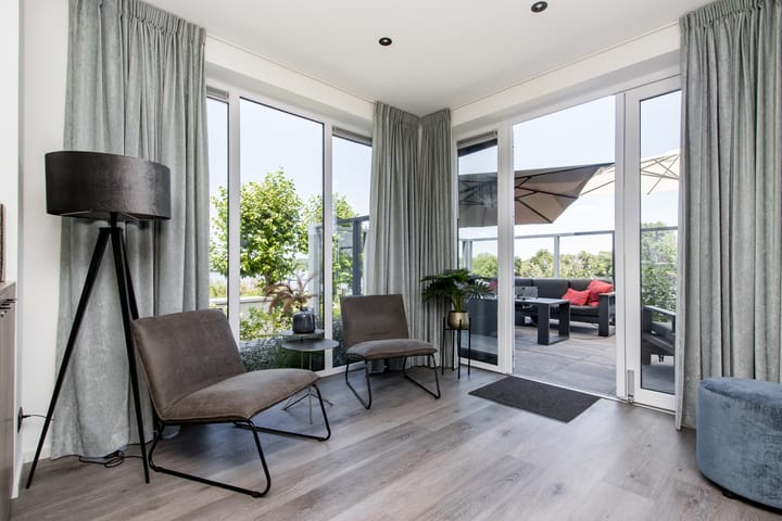 Foto 13 van Piekenwaardweg 10-A124