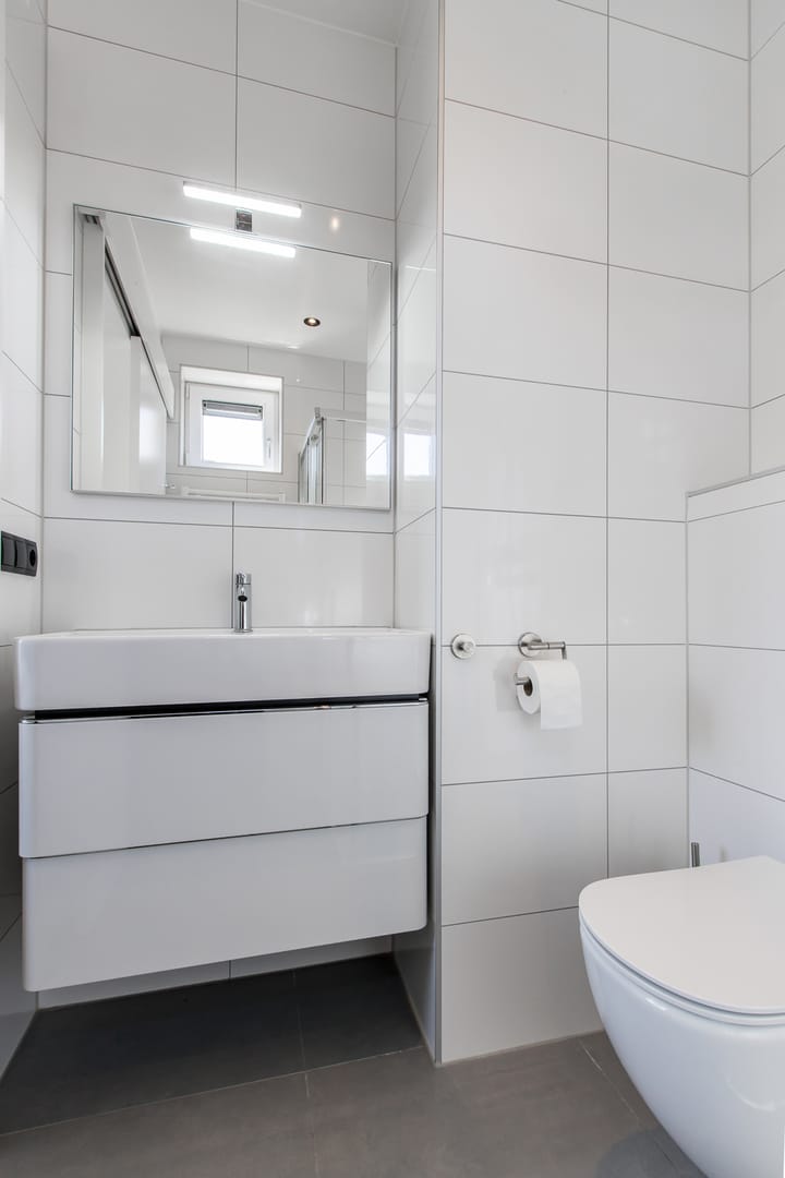 Foto 23 van Piekenwaardweg 10-A124