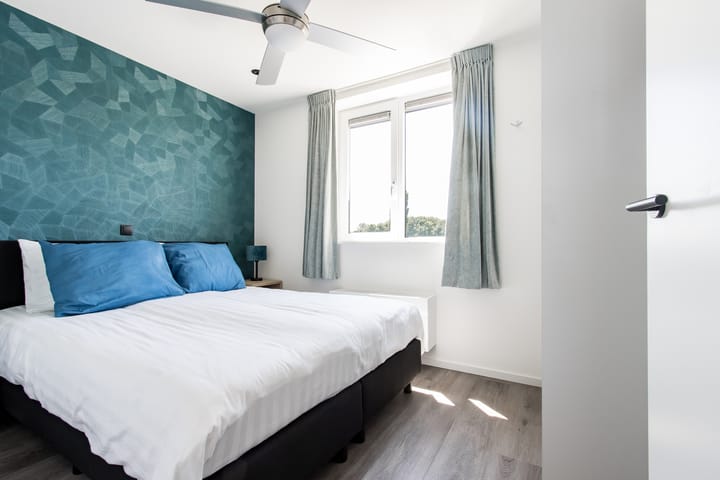 Foto 58 van Piekenwaardweg 10-A124