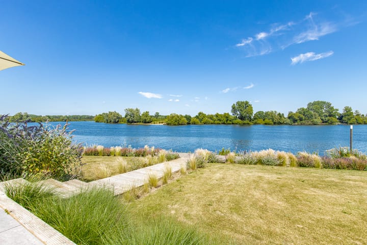 Foto 66 van Piekenwaardweg 10-A124