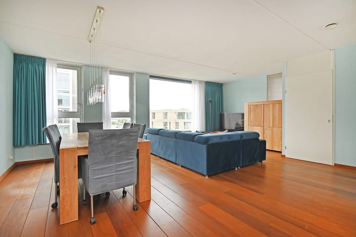 Foto 20 van Röntgenstraat 1